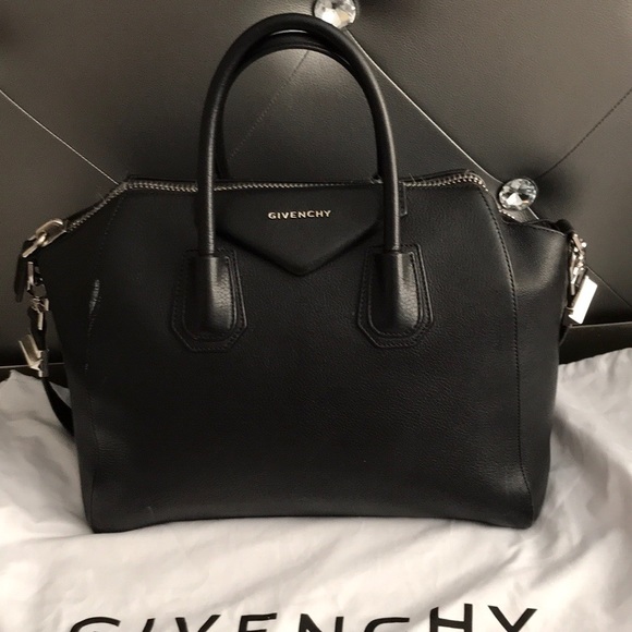 Givenchy Handbags - Antigona Medium Leather Satchel